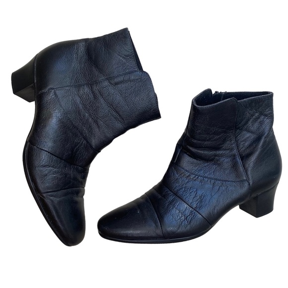 Munro American Black Zip up Bootie Faith Black Kid Size 9.5 Wide - Picture 2 of 11